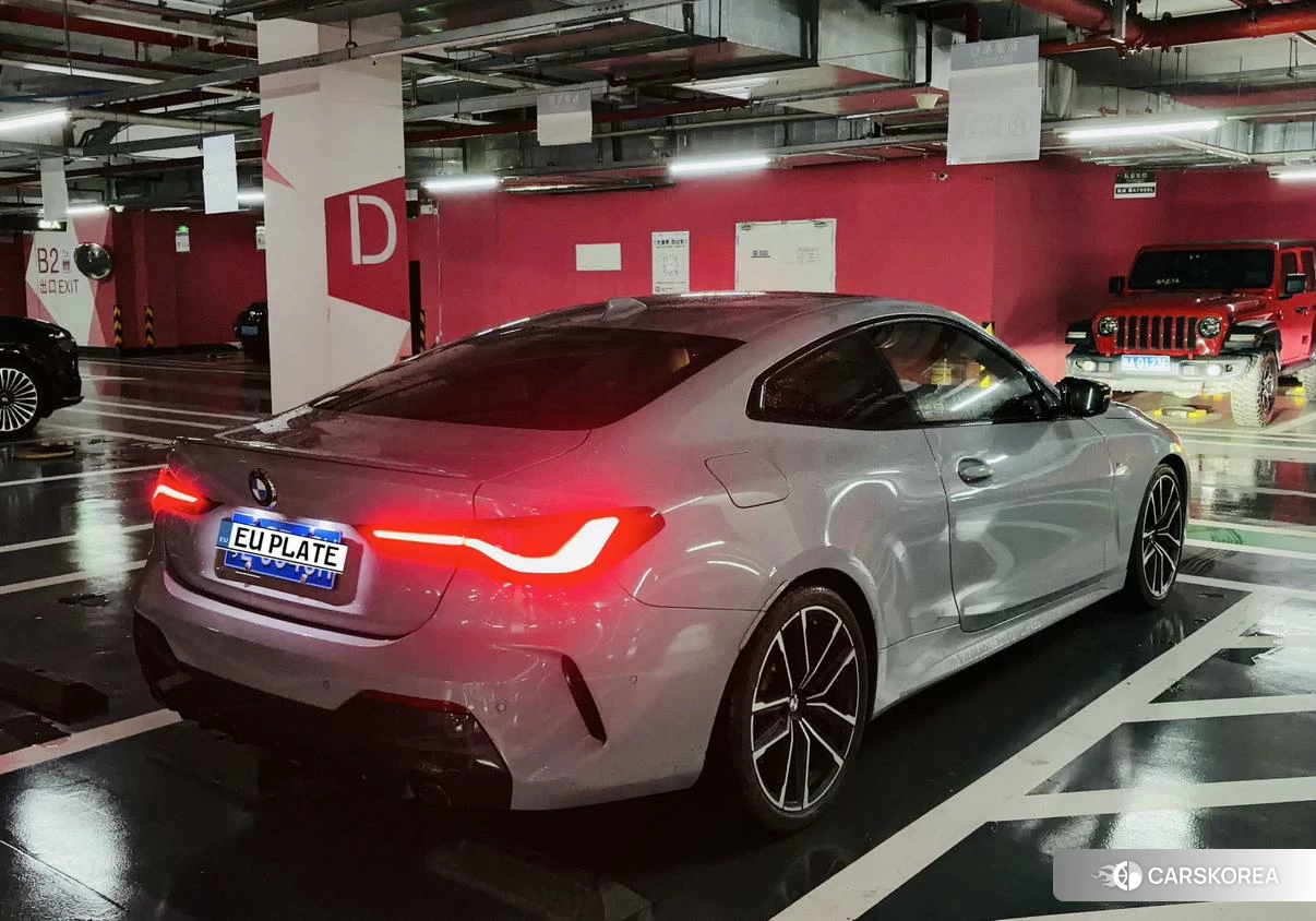 BMW 4 series 2022 Серебристо-серый из Китая