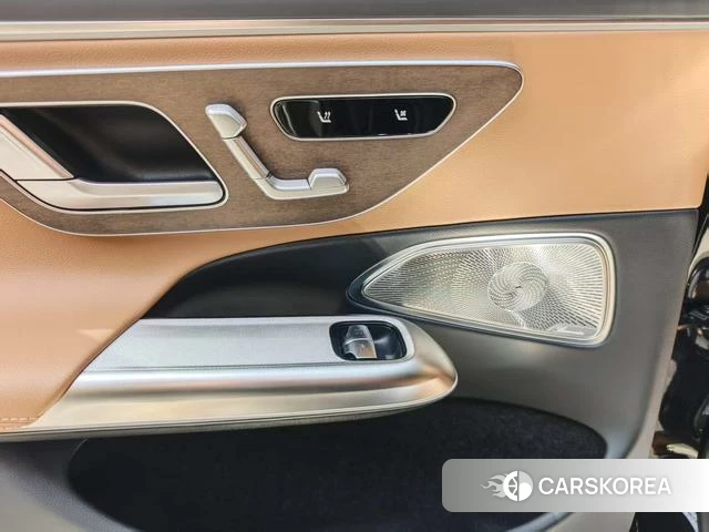 Mercedes-Benz E-class id 4182604 из Китая