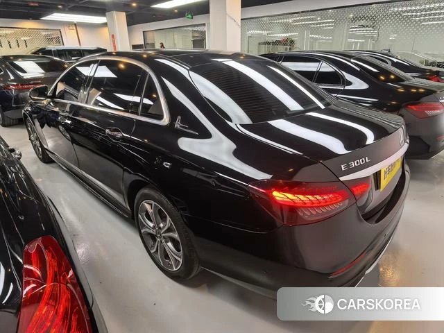 Mercedes-Benz E-class id 3890801 из Китая