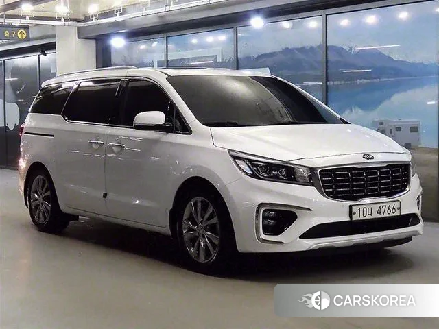 Kia The New Carnival 2018 Белый из Кореи