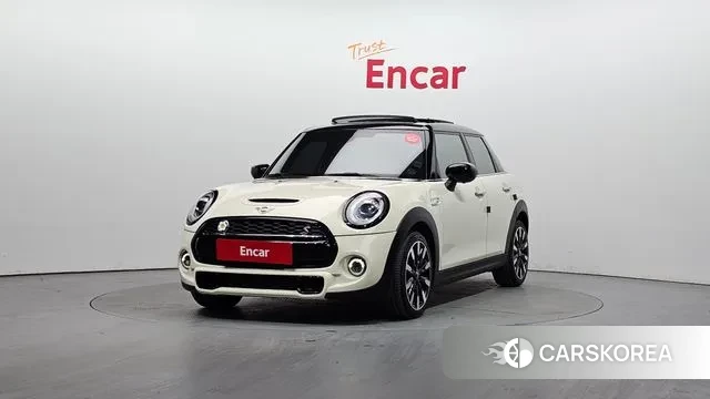 Mini Cooper S 2021 Белый из Кореи