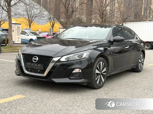 Nissan Teana 2022 Черный из Китая