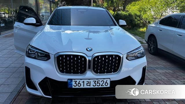 BMW X4 (G02) 2023 Белый из Кореи
