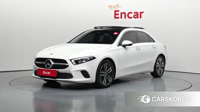 Mercedes-Benz A-Class W177 2022 Белый из Кореи