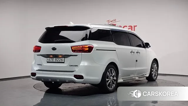 Kia The New Carnival 2018 Белый из Кореи