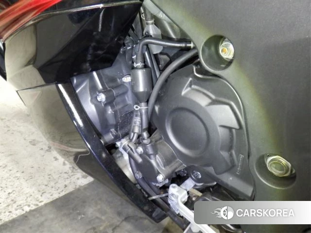 Engine photo