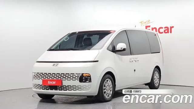 Hyundai Staria 2023 Белый из Кореи