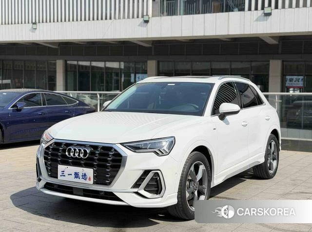 Audi Q3 2022 Белый из Китая