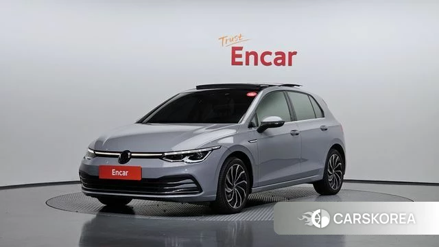 Volkswagen Golf 8th Generation 2024 Серебристо-серый из Кореи