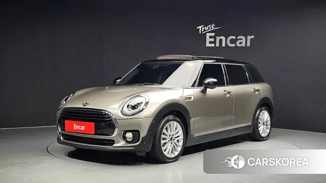 Mini Cooper Clubman 2019 Серебристо-серый из Кореи