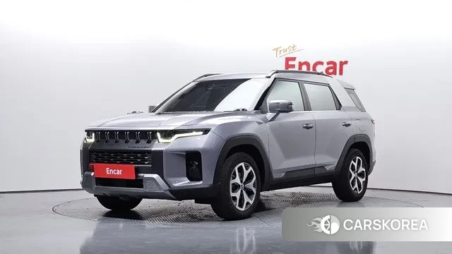 Ssangyong Torres 2023 Серебристо-серый из Кореи
