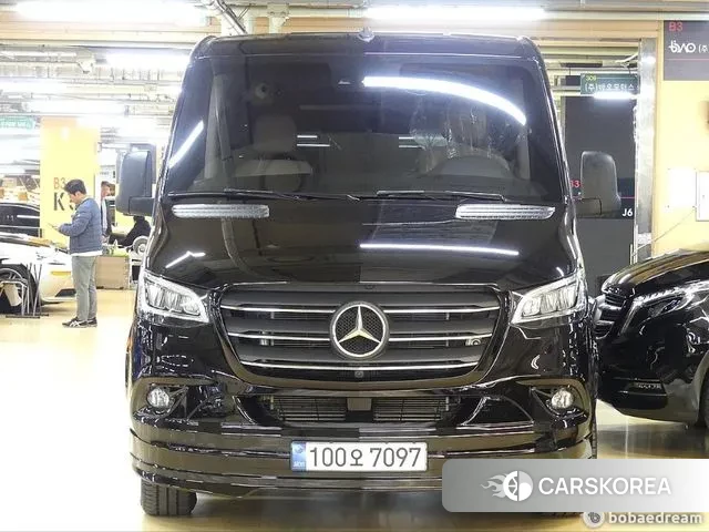 Mercedes-Benz Sprinter 2022 Черный из Кореи