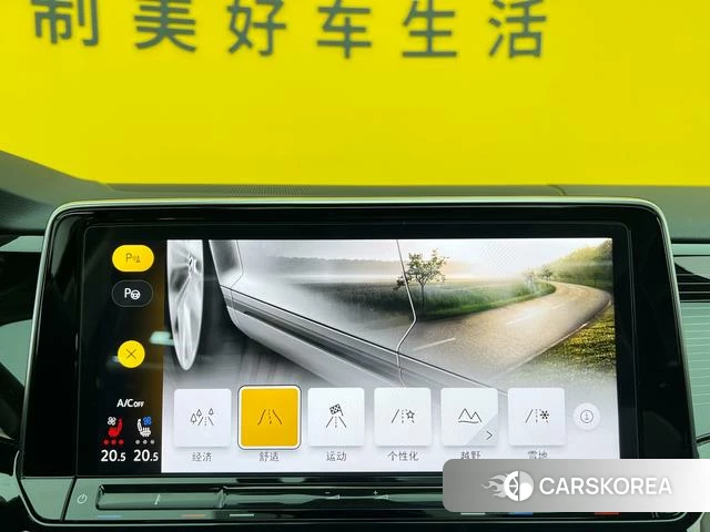 Volkswagen Tourang 2024 Черный из Китая