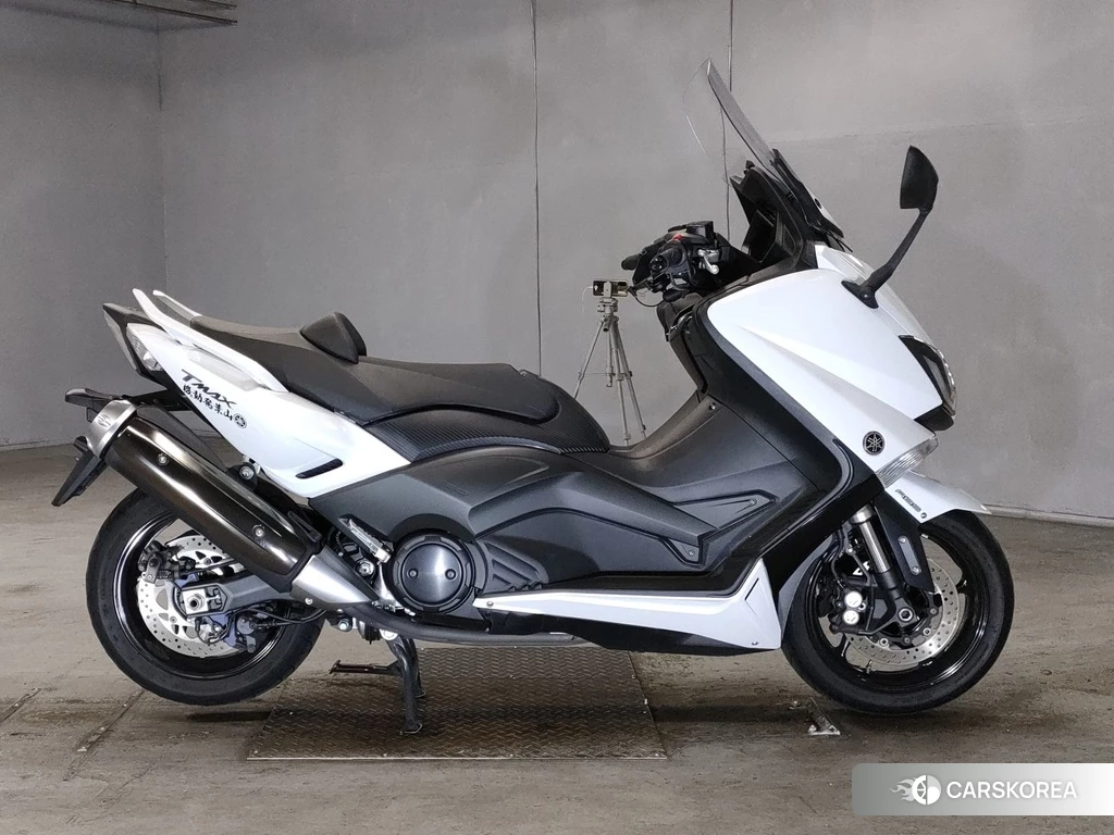 Проданный Yamaha T-MAX 530 2017 из Японии