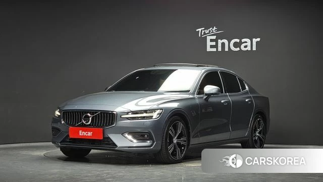 Volvo S60 3rd generation 2021 Серый из Кореи