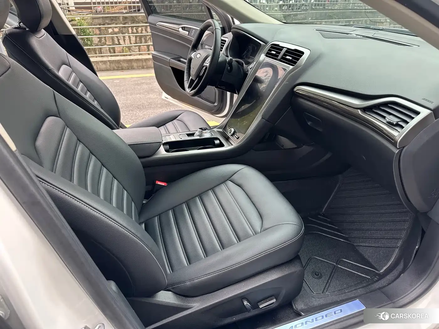 Ford Mondeo 2021 Белый из Китая