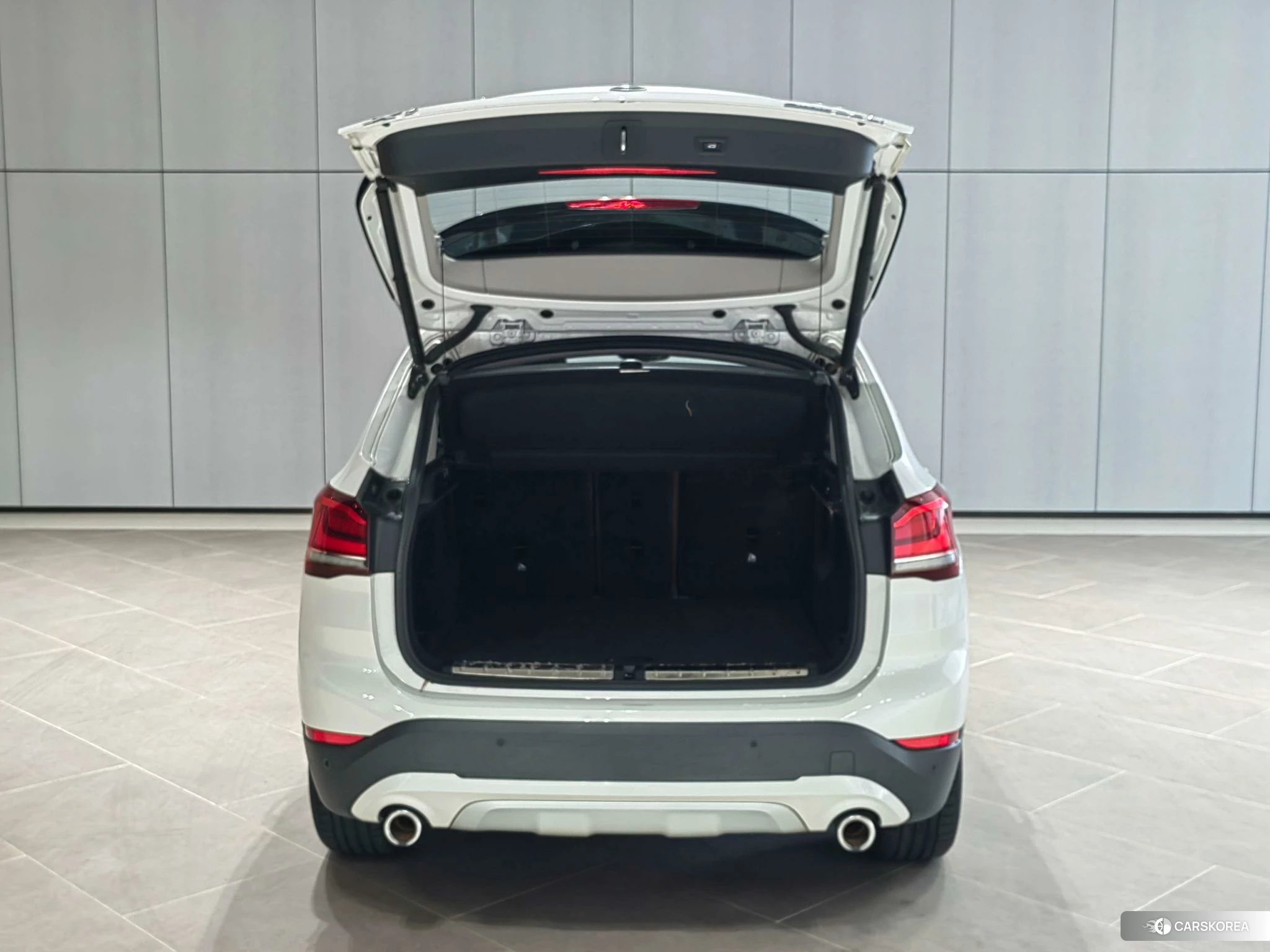BMW X1 2021 Белый из Китая
