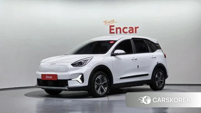 Kia Niro Plus 2023 Белый из Кореи