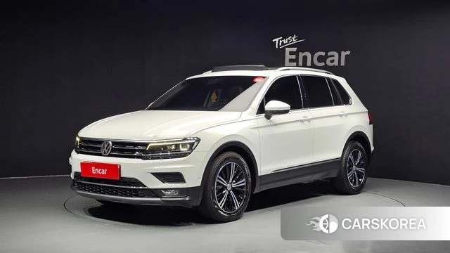 Volkswagen Tiguan second Generation 2018 Белый из Кореи