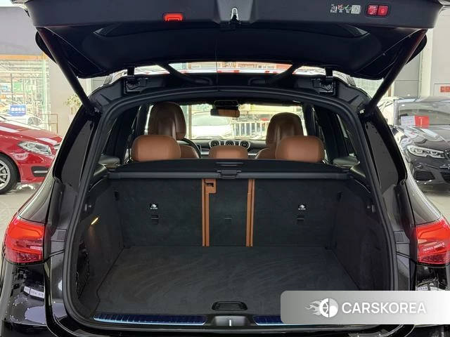Mercedes-Benz GLC 2024 Черный из Китая