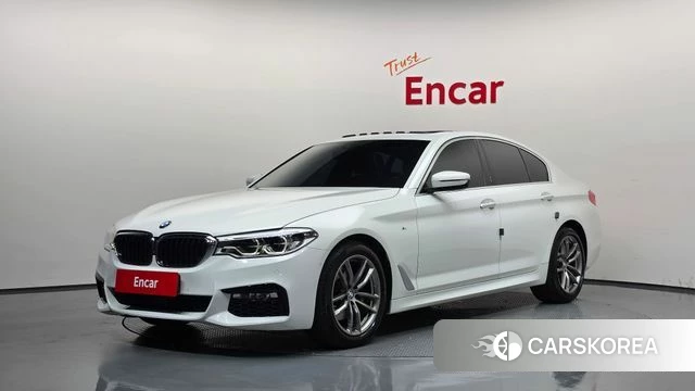 BMW 5 Series (G30) 2018 Белый из Кореи