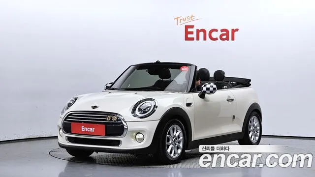 Mini Cooper Convertible 2019 Жемчужный цвет из Кореи