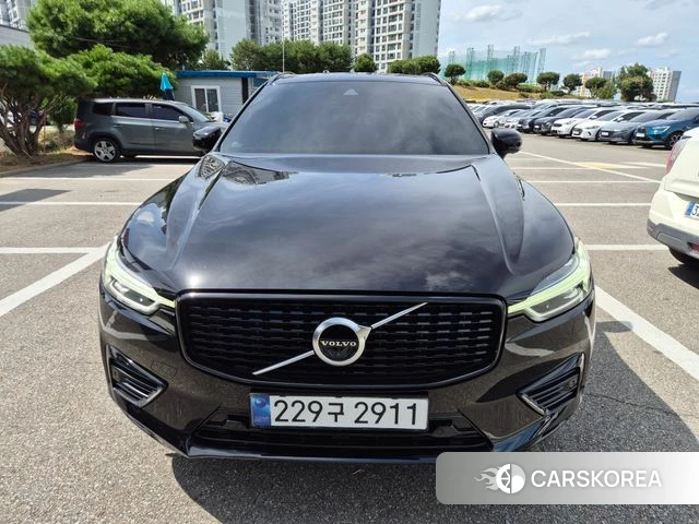 Volvo XC60 second Generation 2021 Черный из Кореи
