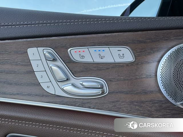 Mercedes-Benz E-class 2021 Черный из Китая