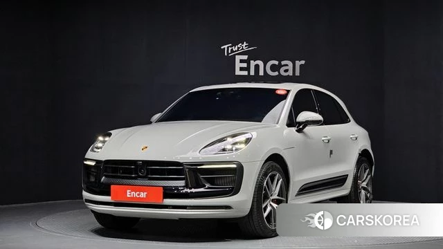 Porsche Macan 2023 Серебристо-серый из Кореи