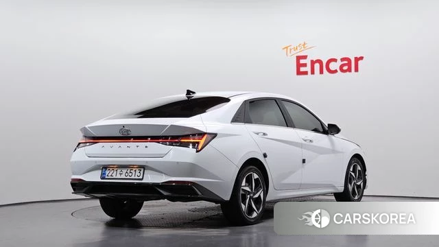 Hyundai Avante (CN7) 2021 Белый из Кореи