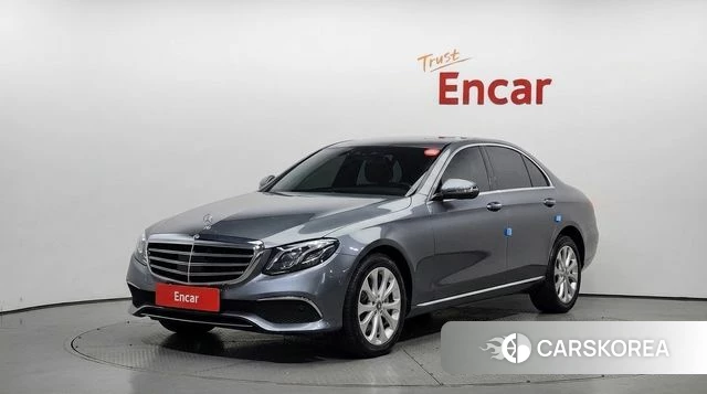 Mercedes-Benz E-Class W213 2020 Серый из Кореи