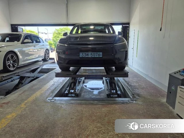 Tesla Model Y 2025 Серый из Кореи