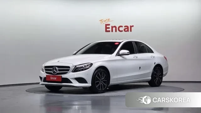 Mercedes-Benz C-Class W205 2020 Белый из Кореи