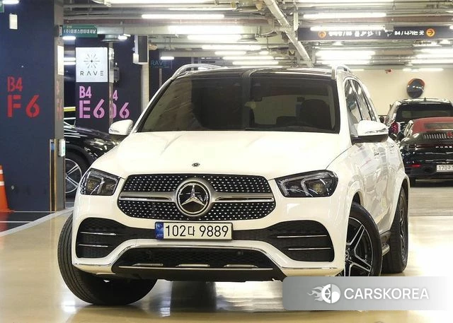 Mercedes-Benz GLE-Class W167 2021 Белый из Кореи