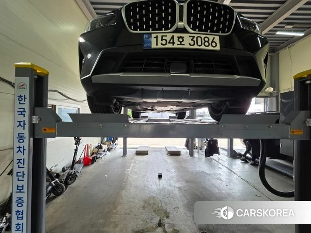 BMW X4 (G02) 2025 Черный из Кореи