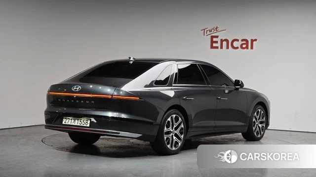 Hyundai Grandeur Hybrid (GN7) 2024 Серый из Кореи