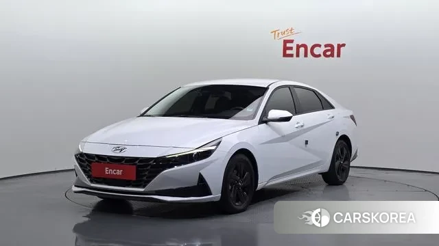 Hyundai Avante Hybrid (CN7) 2021 Белый из Кореи