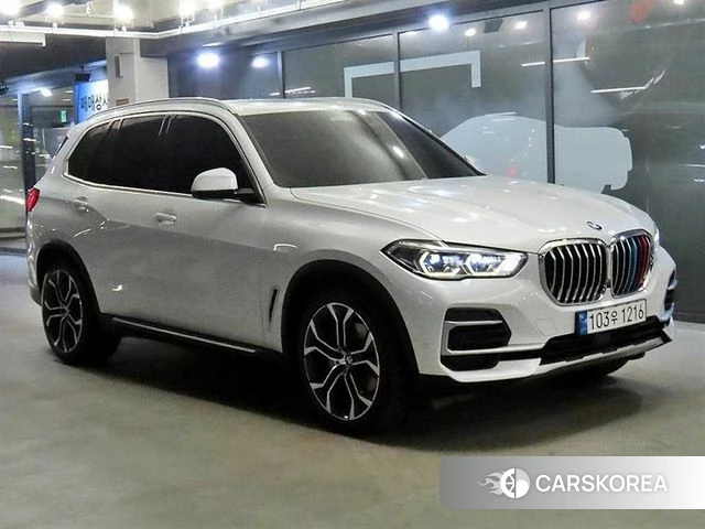 BMW X5 (G05) 2023 Белый из Кореи