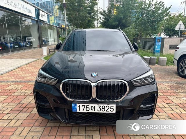 BMW X1 (F48) 2022 Черный из Кореи