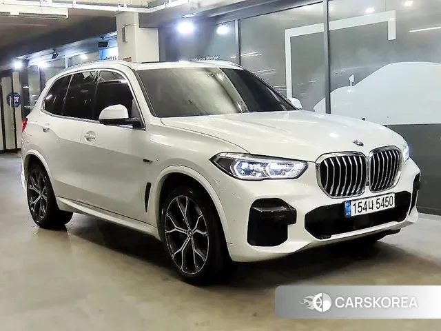 BMW X5 (G05) 2021 Белый из Кореи