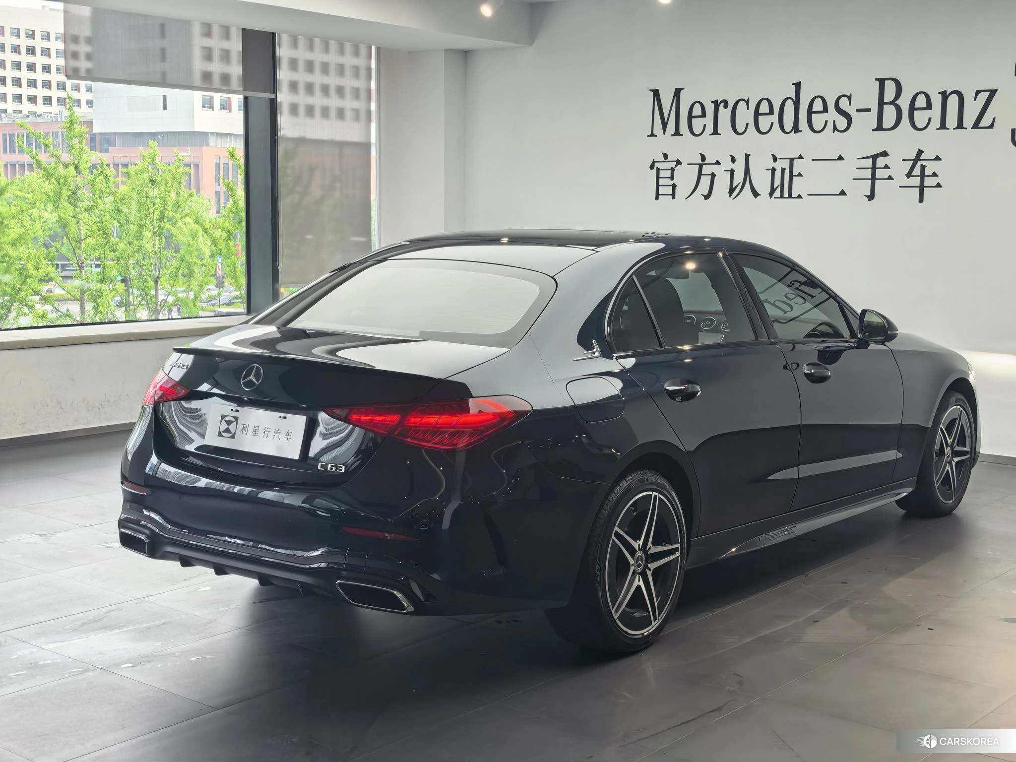 Mercedes-Benz Class C 2022 Зеленый из Китая