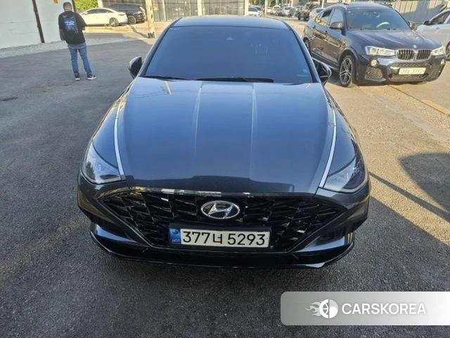 Hyundai Sonata (DN8) 2021 Серебристо-серый из Кореи