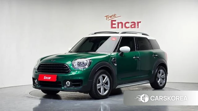 Mini Cooper Countryman 2019 Зеленый из Кореи