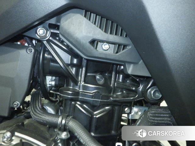 Engine photo