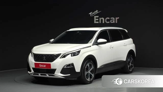 Peugeot 5008 second generation 2018 Белый из Кореи