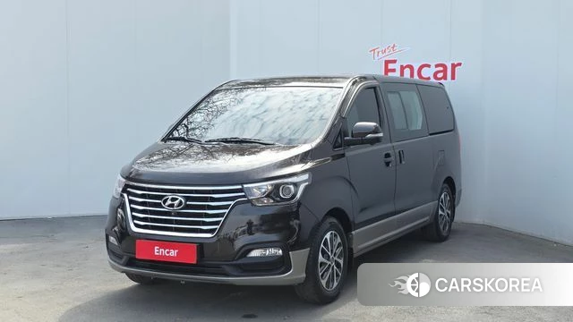 Hyundai The New Grand Starex 2018 Коричневый из Кореи