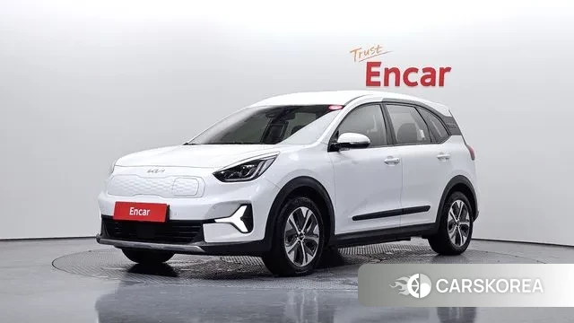 Kia Niro Plus 2022 Белый из Кореи