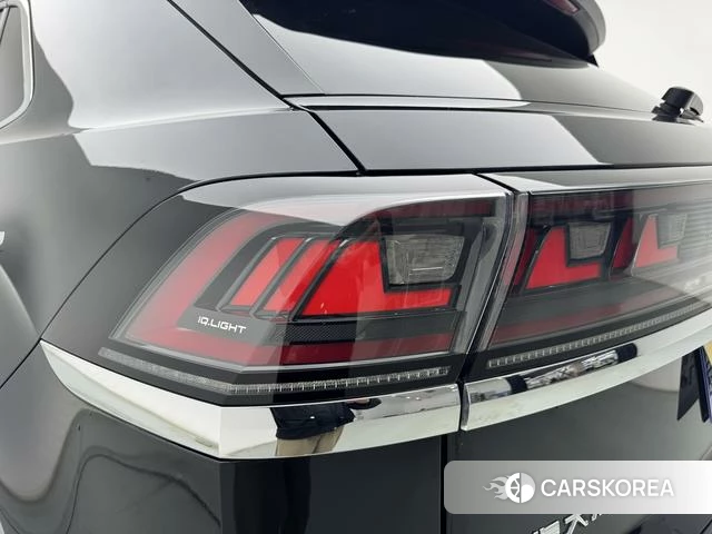 Volkswagen Tourang 2024 Черный из Китая