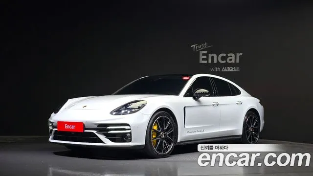 Porsche Panamera (971) 2023 Белый из Кореи
