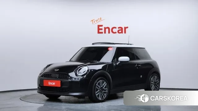Mini Cooper C 4th generation 2025 Черный из Кореи